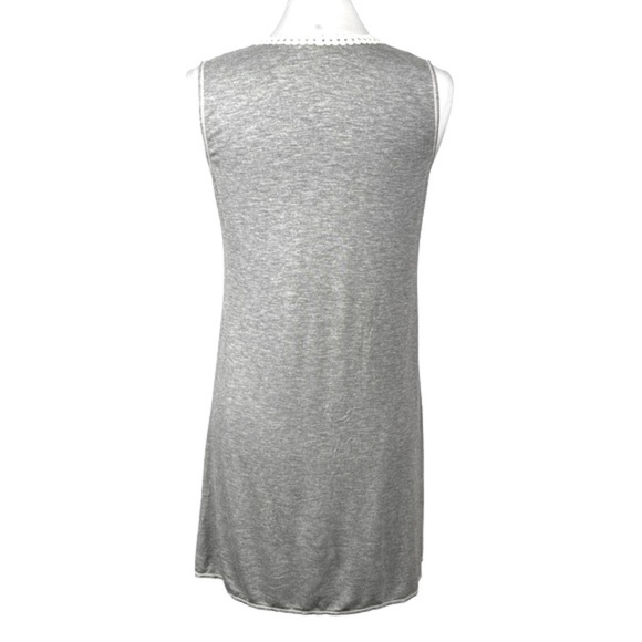 MAX Studio Crochet Macrame Trim Split Neck Sleeveless Boho T-Shirt Shift Dress - Picture 5 of 5